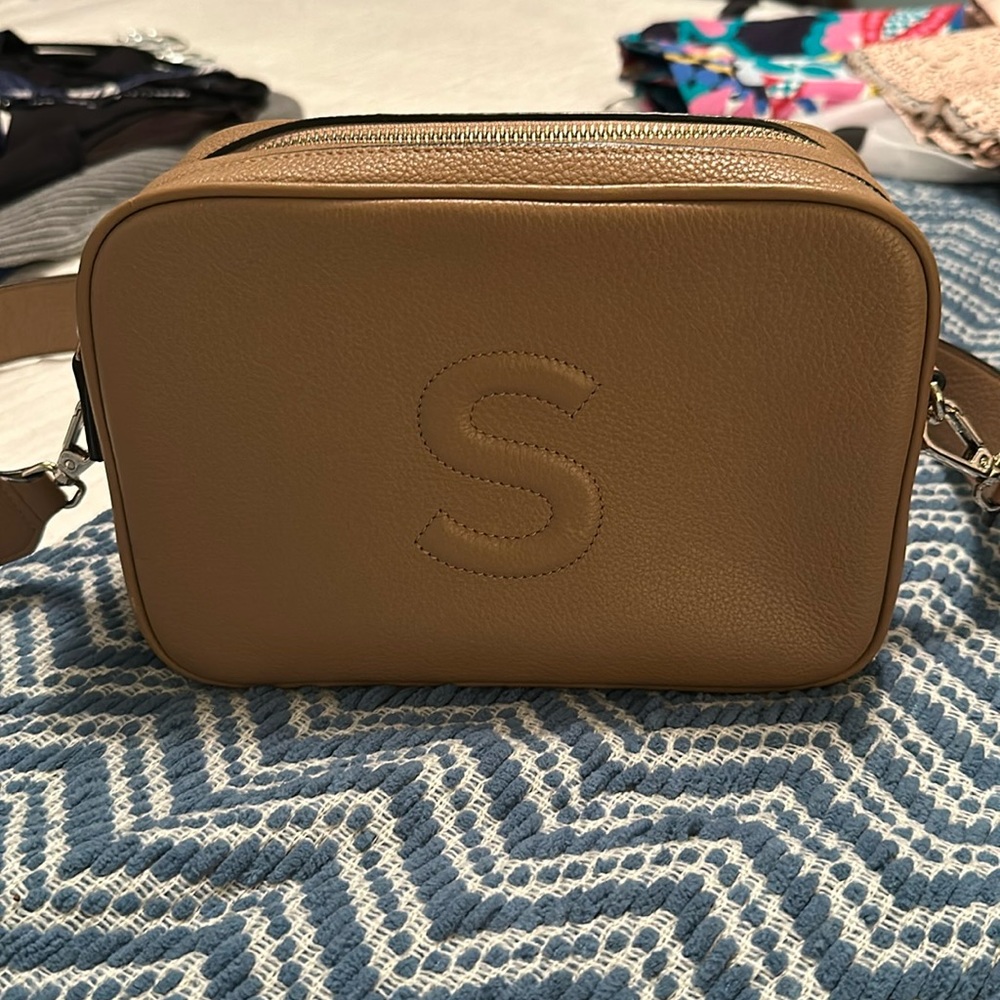 Leatherology camel double zipper camera bag